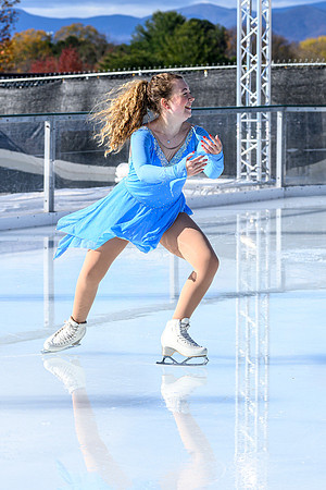 RR Ice Rink Show 11-23-24 WEB-127