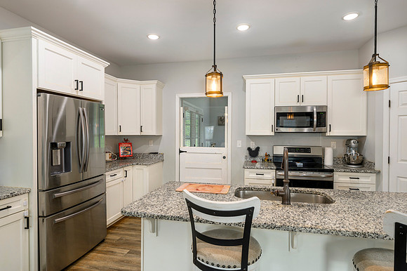 1169 Mountain Creek Ln WEB-132