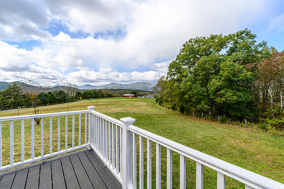 1169 Mountain Creek Ln WEB-113