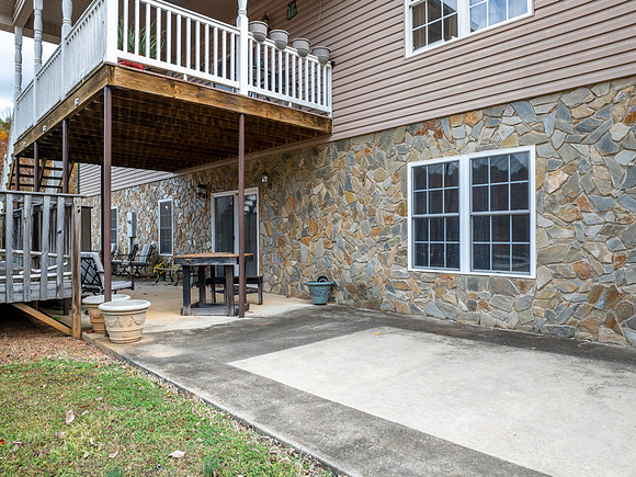801 Lost Mountain Rd WEB-112