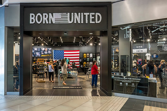 Born United Opening PRINT-118
