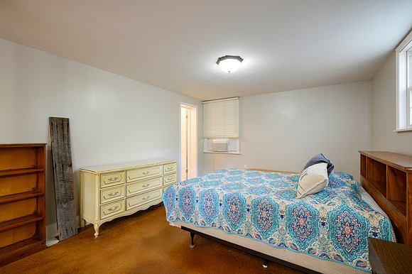 1023 Perrymont Ave PRINT-176