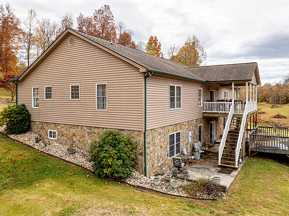 801 Lost Mountain Rd PRINT-106