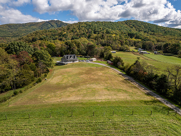 1169 Mountain Creek Ln WEB-120