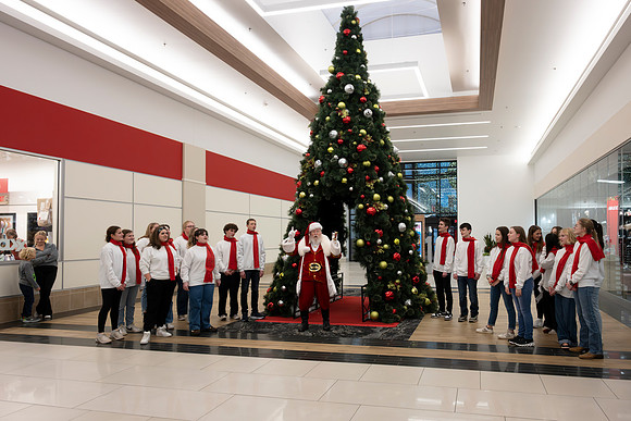 Santa Arrival 2024 PRINT-115