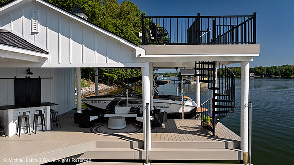 455 Oak Point Owner with Copyright-121