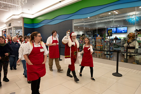 Santa Arrival 2024 PRINT-126