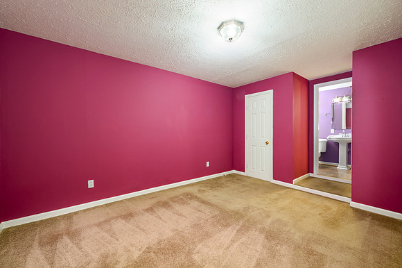 518 Elmwood WEB-174