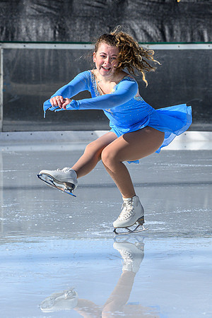 RR Ice Rink Show 11-23-24 WEB-142