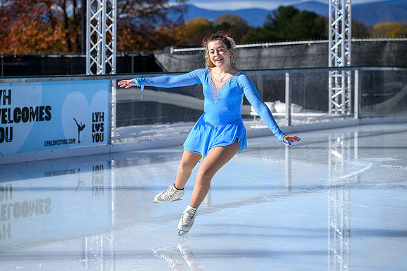 RR Ice Rink Show 11-23-24 WEB-137