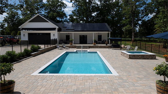 Richards Pool under 20MB-103