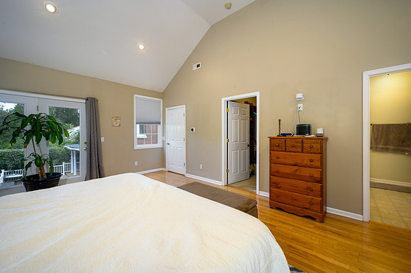 1023 Perrymont Ave PRINT-153
