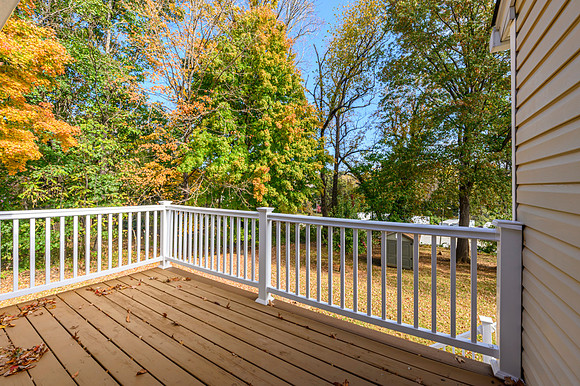 518 Elmwood WEB-130