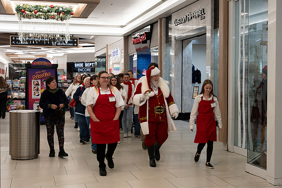 Santa Arrival 2024 PRINT-124