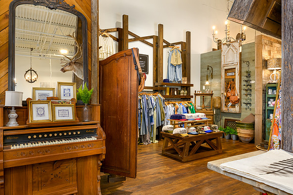 Seven and James Store WEB-105