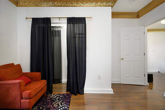 211 Holbrook WEB-155