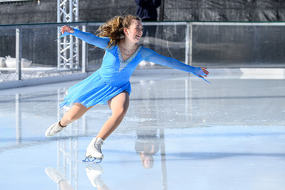 RR Ice Rink Show 11-23-24 WEB-131