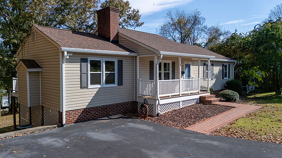 518 Elmwood WEB-113