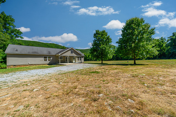 1078 Overstreet Creek Road WEB-108