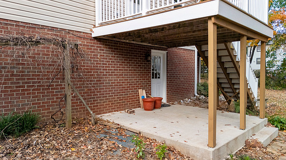 518 Elmwood WEB-139